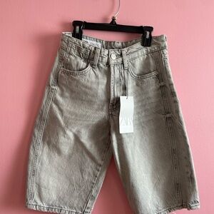 Zara women  Light Gray Jean Shorts